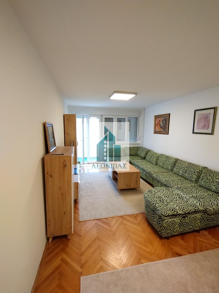 Komforan 2.5 stan kod kliničkog centra