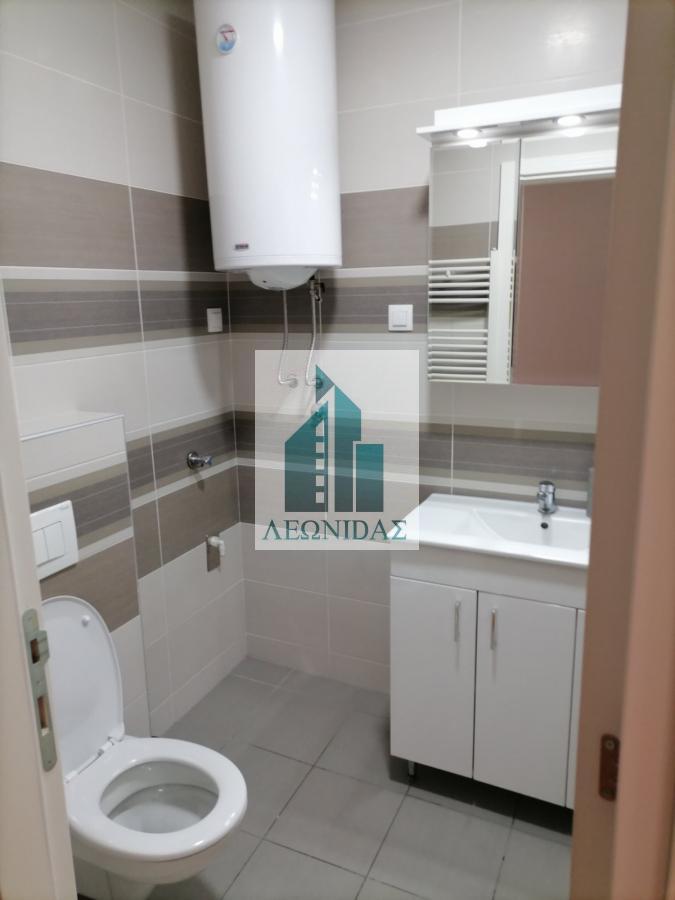 2.0 stan u novoj zgradi na Paliluli