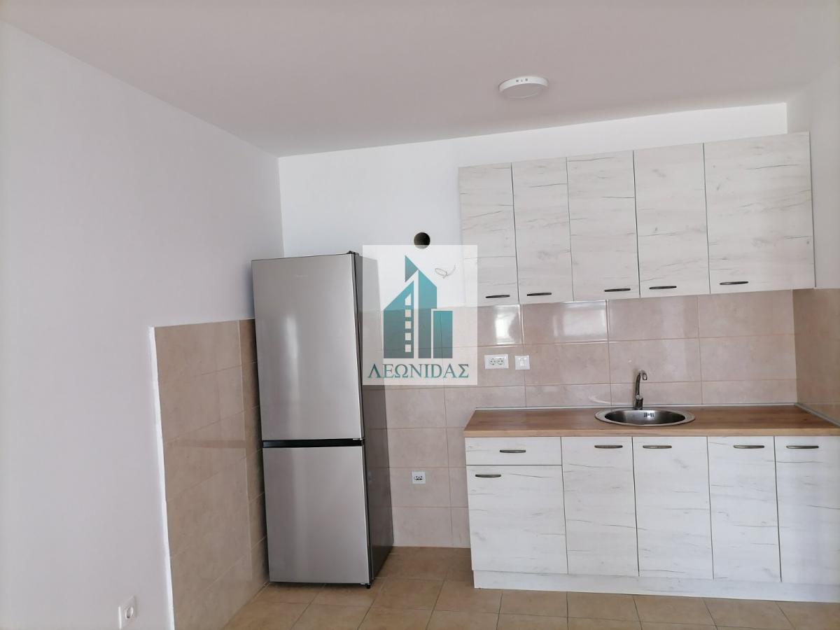 2.0 stan u novoj zgradi na Paliluli