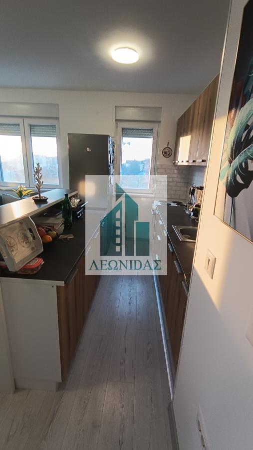 Prelep 1.5 stan, 47m2 i terasom od 47m2, Pantelej