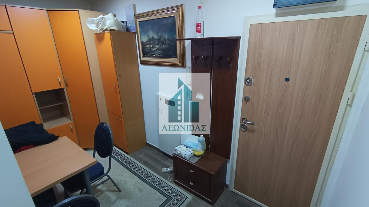 Nov, 1.5 stan, 38m2, Čair