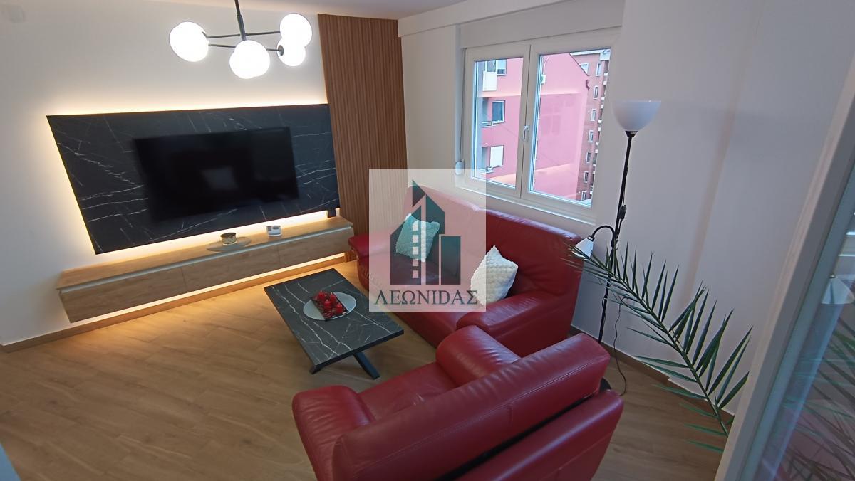 LUX 3.5 stan kod Čair parka