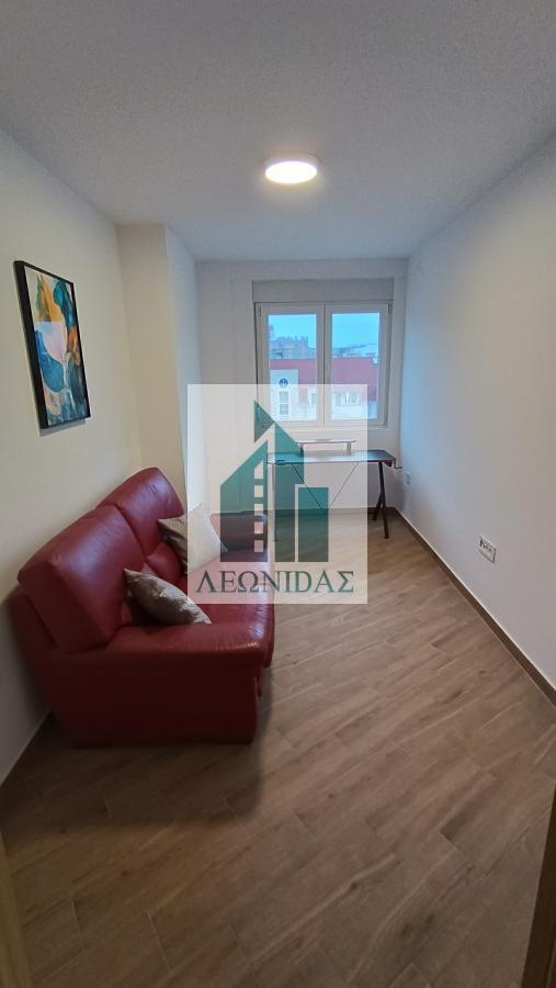 LUX 3.5 stan kod Čair parka