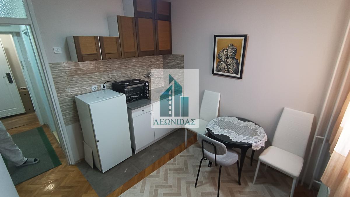 1.0 stan u blizini medicinskog fakulteta