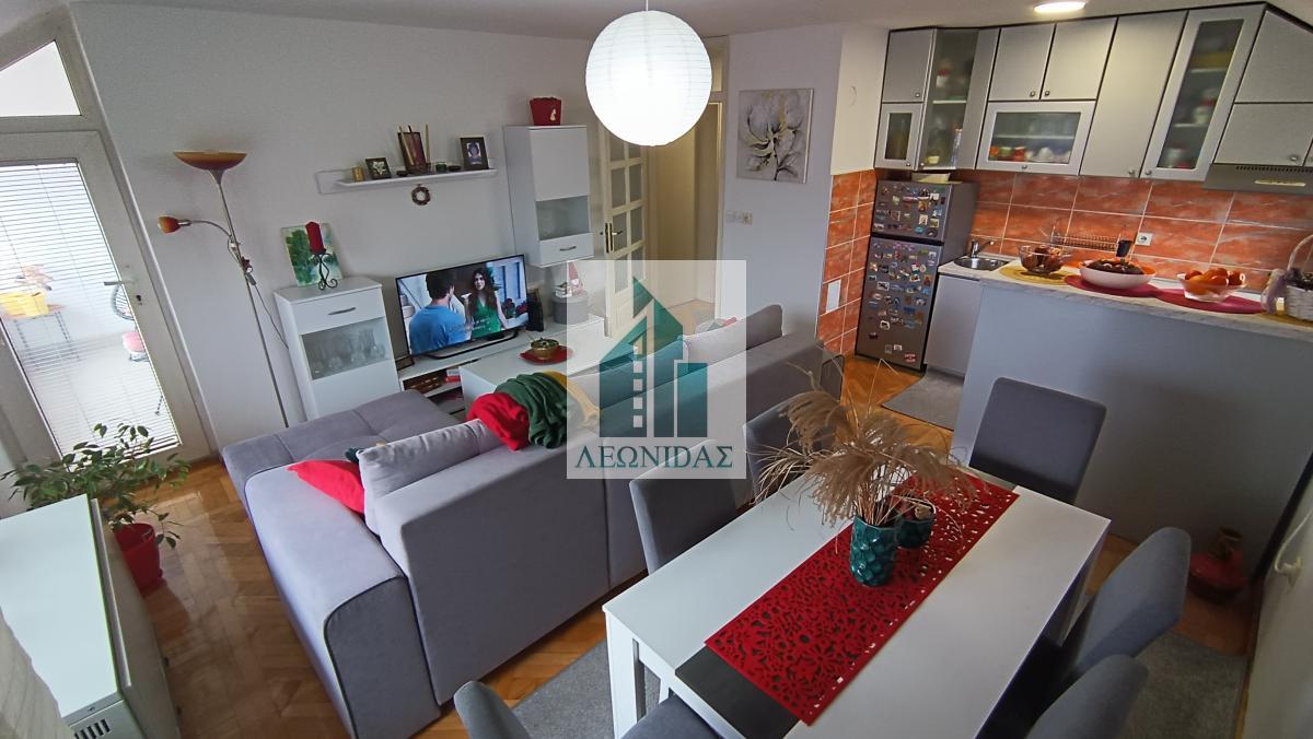 Sjajna ponuda! Renoviran 2.5 stan, 51.5m2, kod Medicinskog fakulteta!