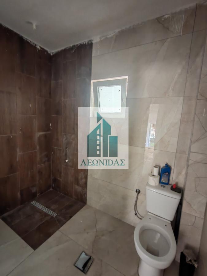 Odličan 3.0 stan u kući