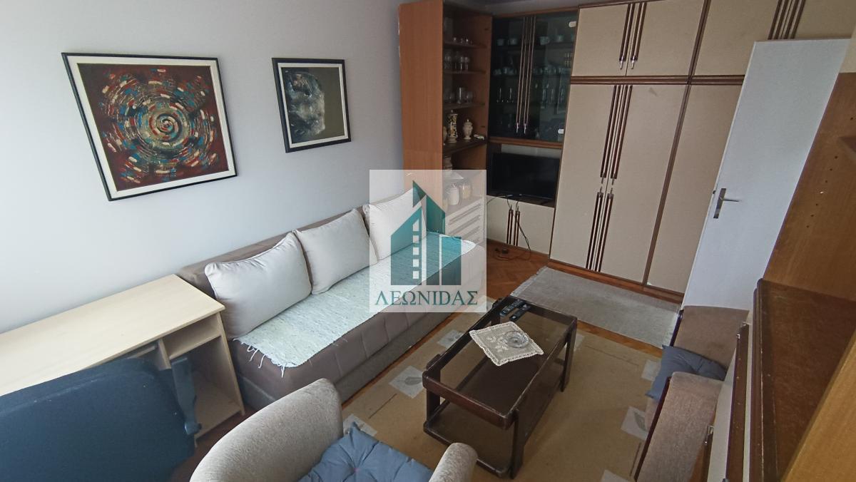 1.0 stan u blizini medicinskog fakulteta