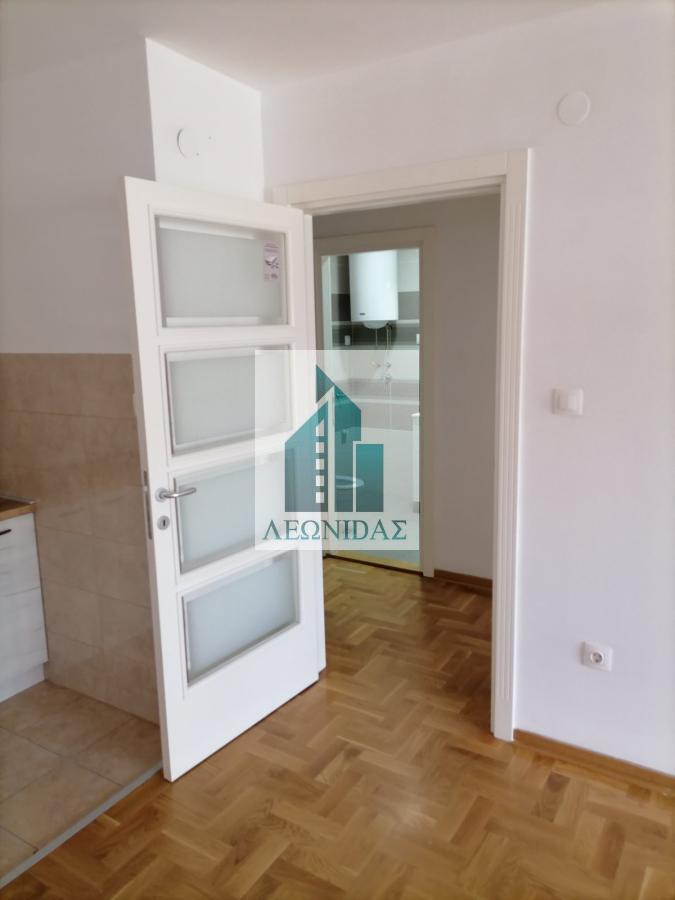 2.0 stan u novoj zgradi na Paliluli