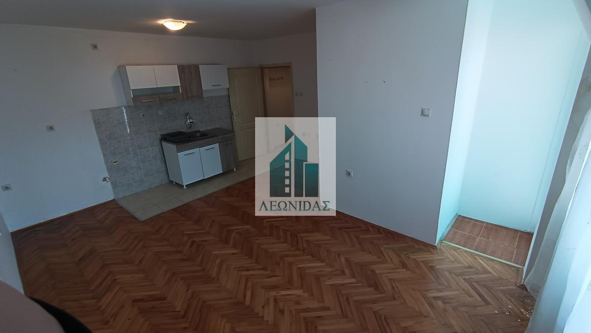 Strogi centar, prazan 1.5 stan