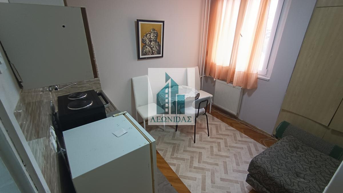 1.0 stan u blizini medicinskog fakulteta