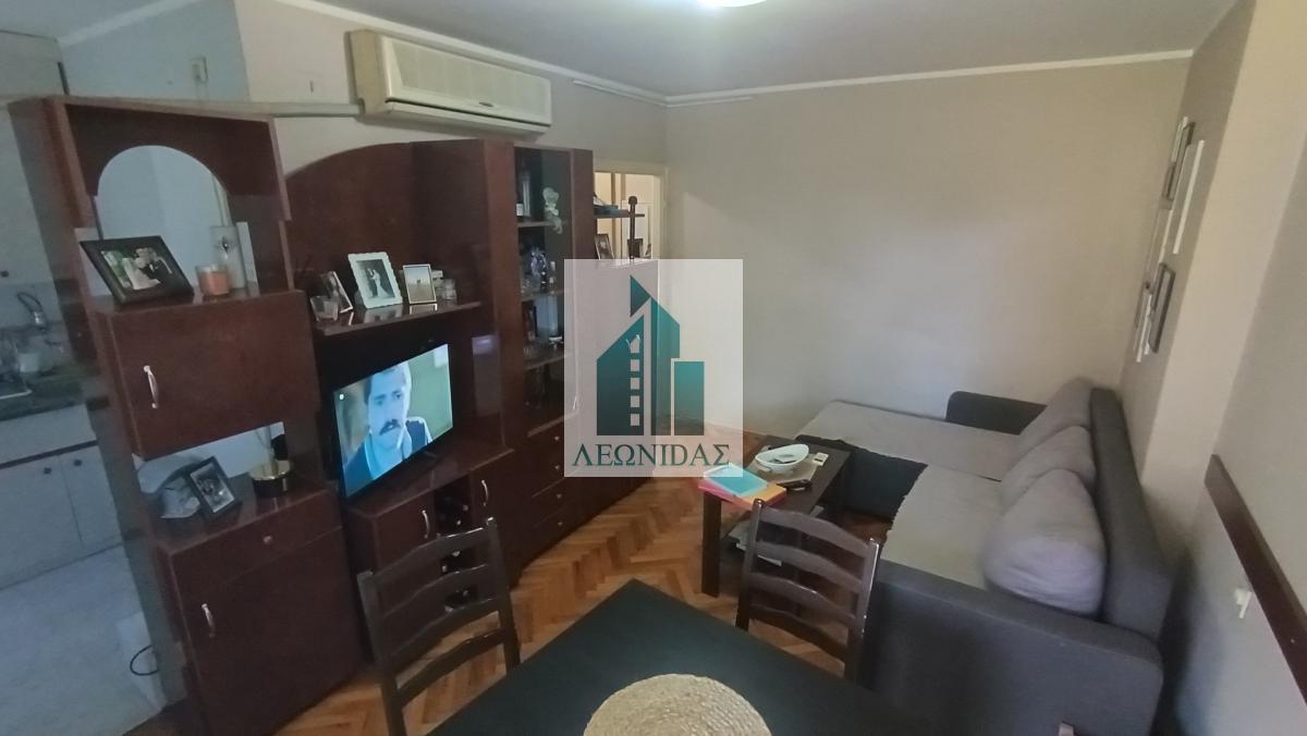 2.0 na odličnoj lokaciji u blizini Pravnog fakulteta