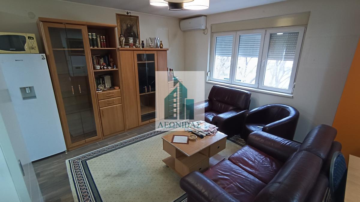 Nov, 1.5 stan, 38m2, Čair