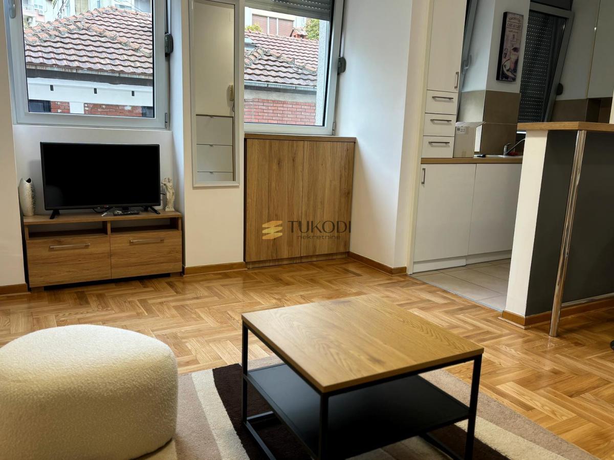 Lux 2.0 stan na Dorćolu