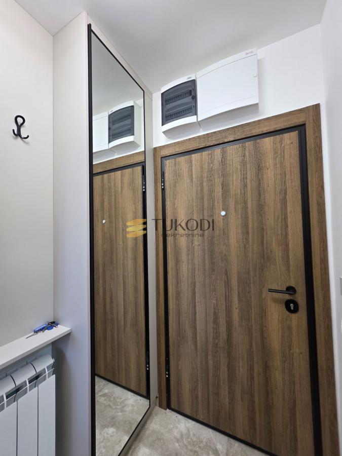 Nov neuseljavan 3,0 stan Cvetanova Ćuprija