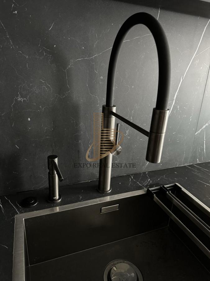 Prodaja 3,0 stan od 66m2 Palata Cvijićeva