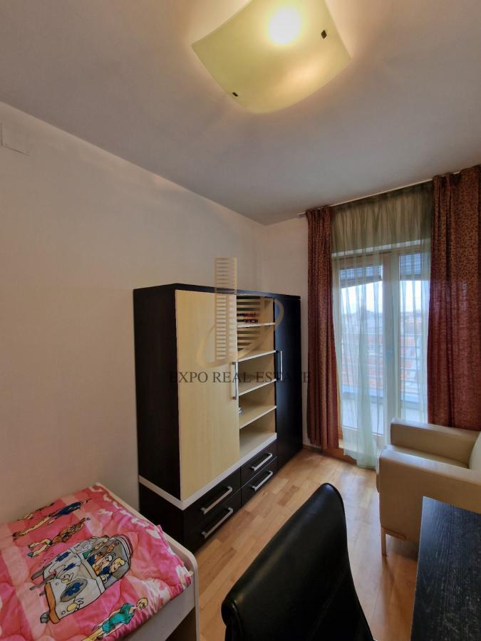 Izdavanje 3,0 stan od 80m2 Bul.Oslobodjenja