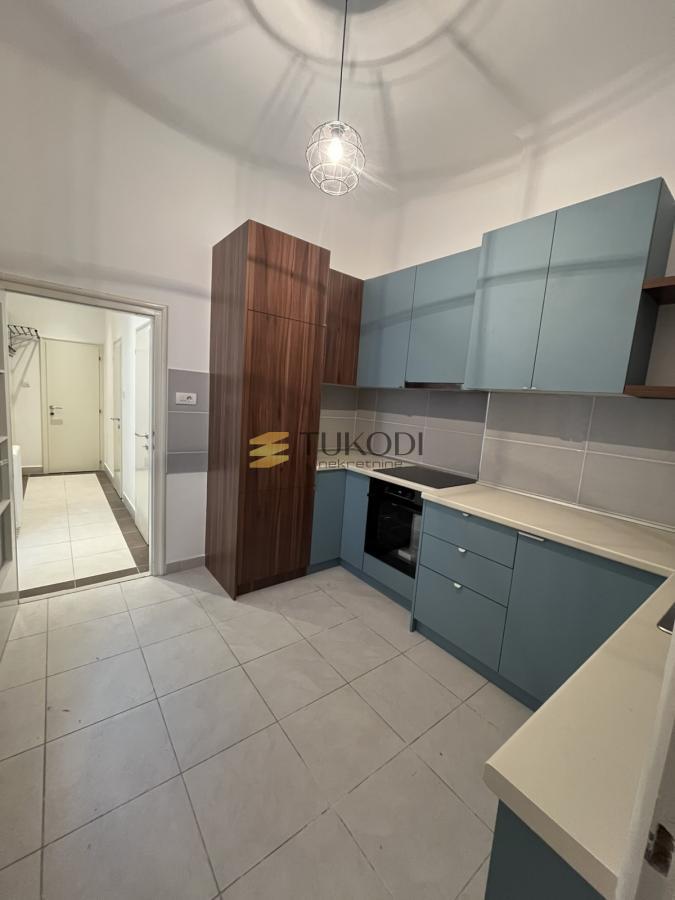 Prodaja 3,5 stan od 112m2 Vojvode Putnika