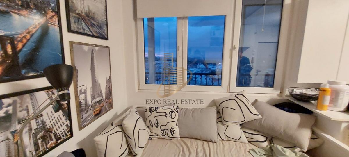 Izdaje se 2,0 stan na Dorcolu