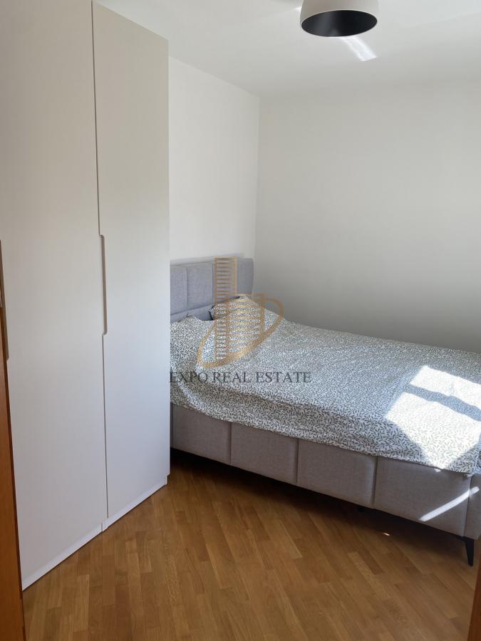 Izdaje se / Lekino brdo 2,0 - 52m2