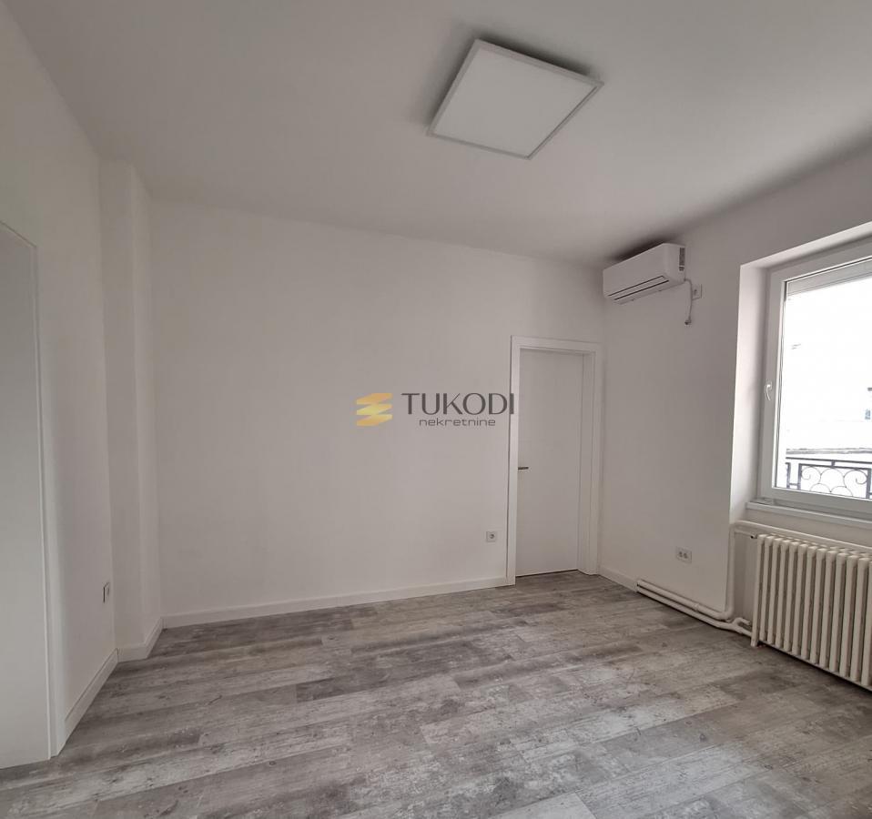 Radnička, 105m2 ,kancelarije 4,0