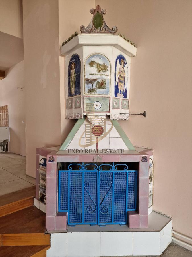 Kuća za prodaju 334m2 - Južni Telep