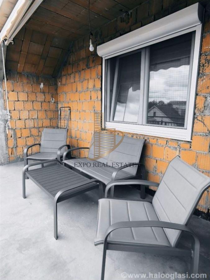 Izdavanje 3,0 stan od 80m2 Altina