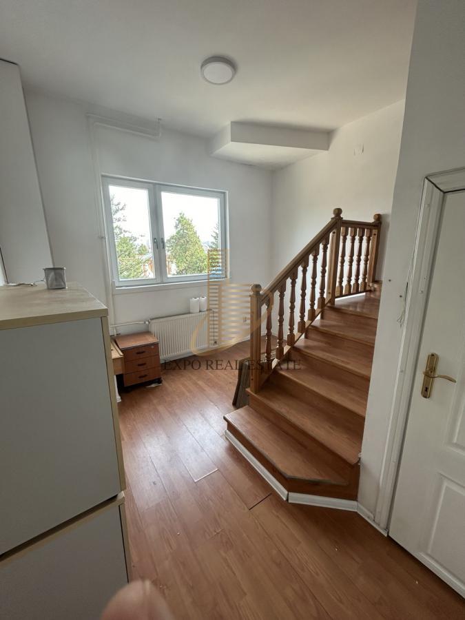 Kancelarije, 176m2 Bioskop Voždovac