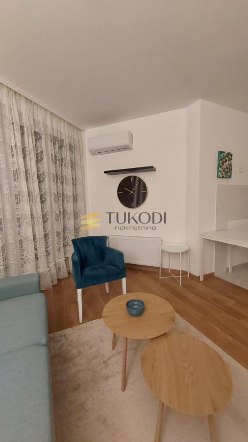 Izdavanje 0,5 stan od 30m2 Ćirpanova