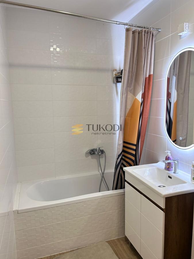 3,0 stan od 58m2 namešeten