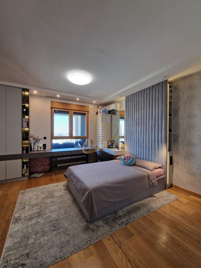 Wellport – Luksuzan 5-soban stan 164 m²