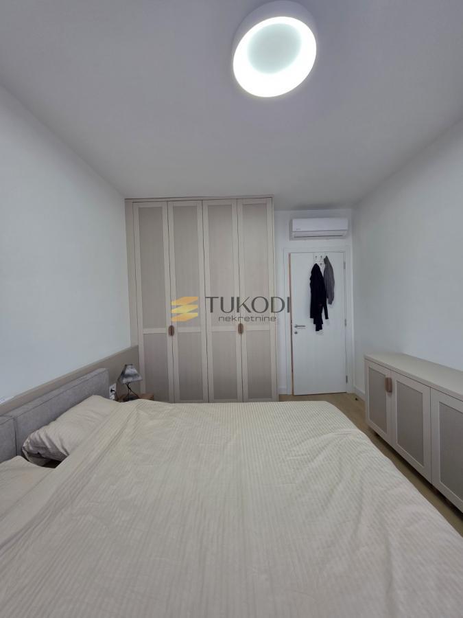 Izdavanje 2,0 stan BW Kings sa garažnim parking mestom