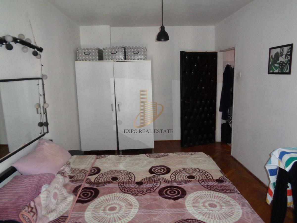 Izdavanje 2,0 stan od 47m2 Strahinjića Bana