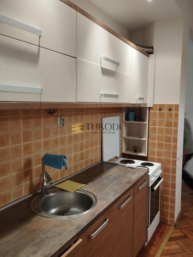 Izdavanje 1,5 stan od 40m2 Mileševska