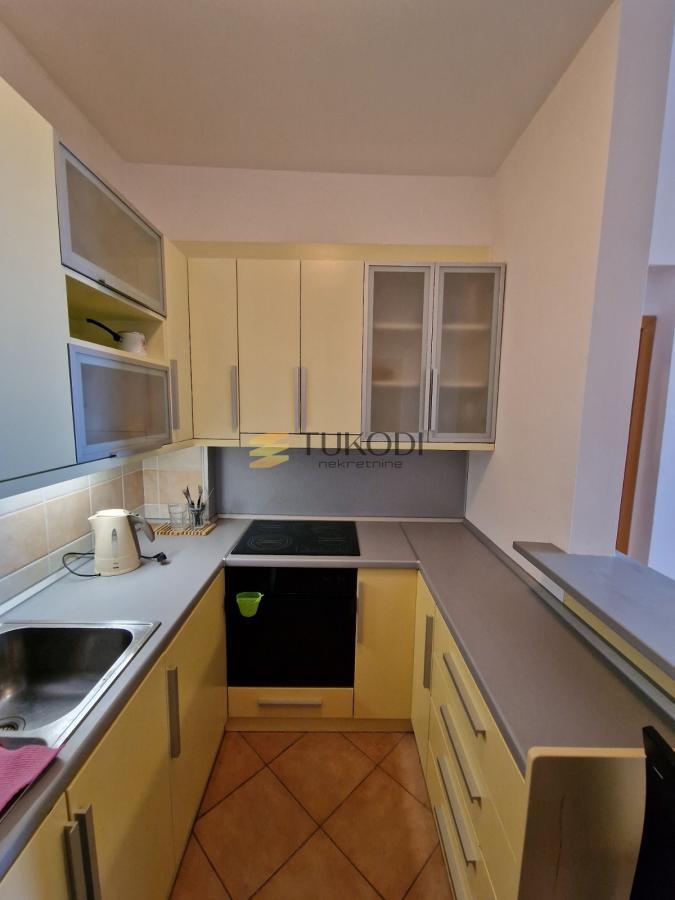 3,0 stan od 80m2 Bul.Oslobodjenja