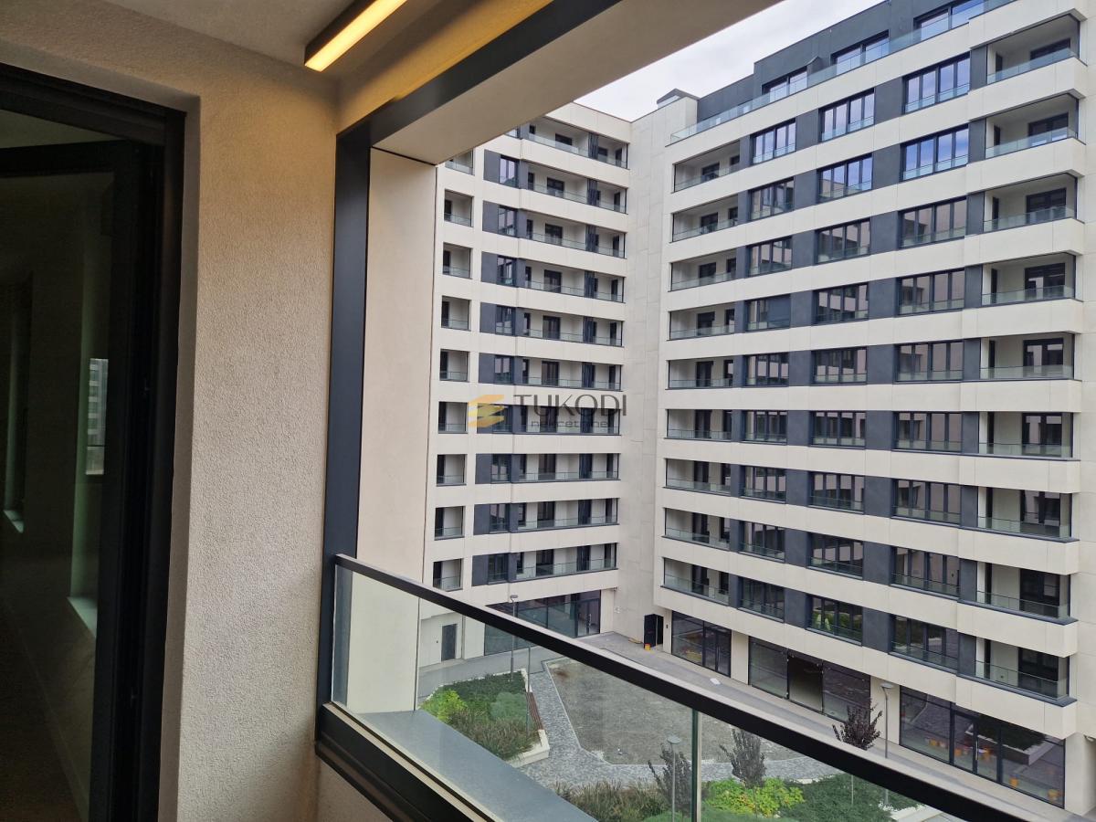 Dvosoban stan u Airport gardenu- useljiv u januaru 2026.godine