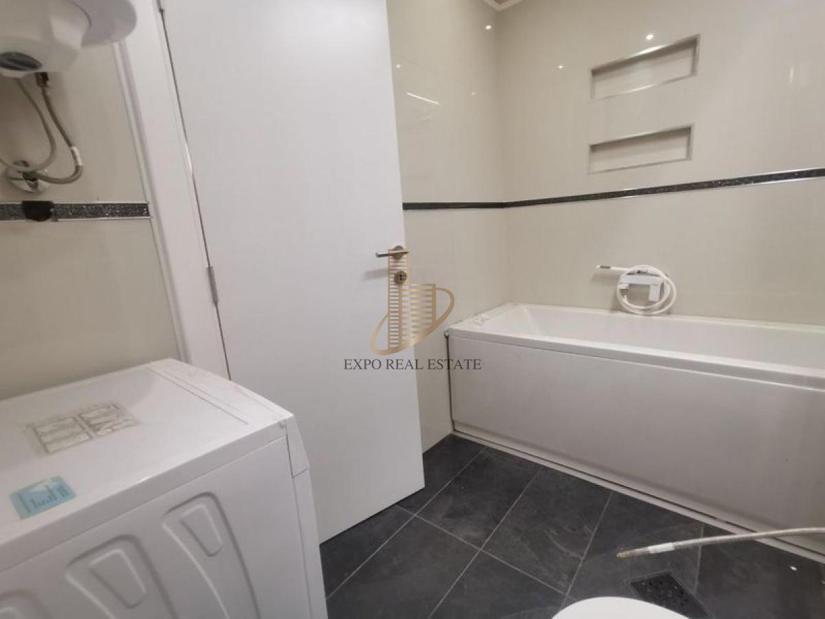 Prodaja 4,0 stan od 100m2,Miše Dimitrijevića