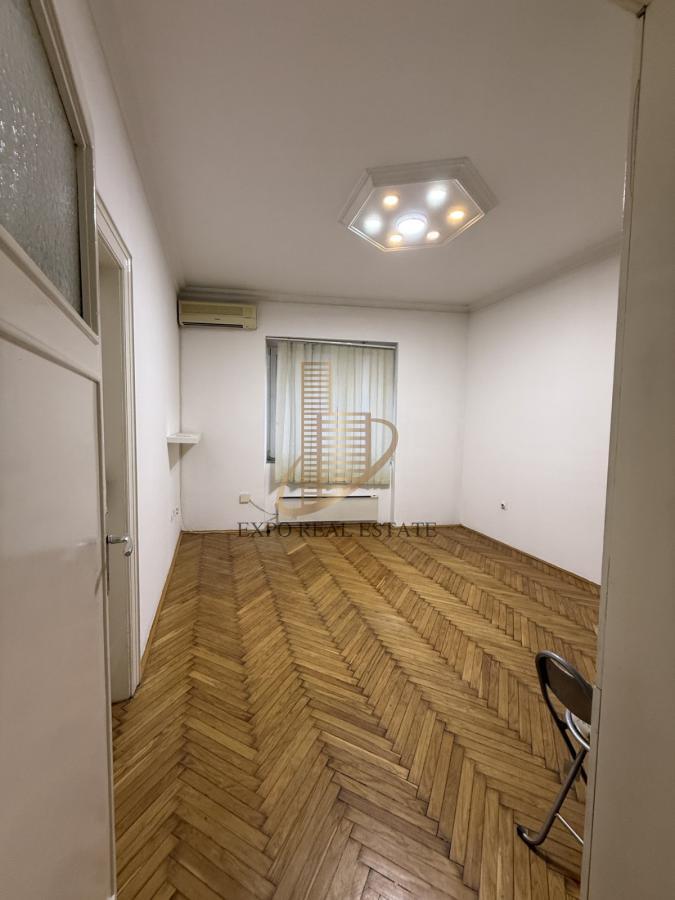 Izdavanje 3,0 stan za poslovnu delatnost 60m2