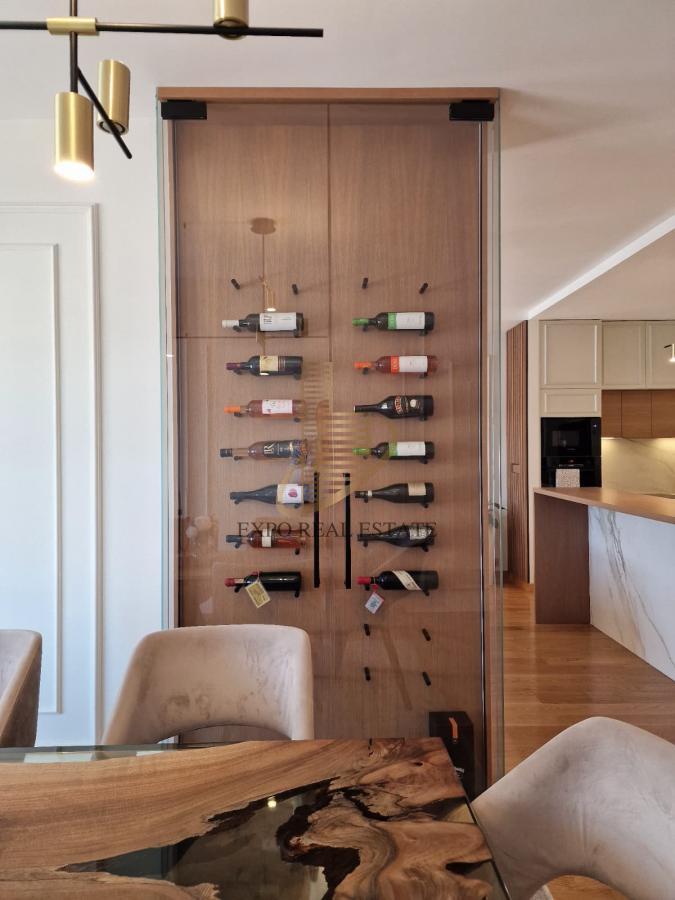 Wellport – Luksuzan 5-soban stan 164 m²