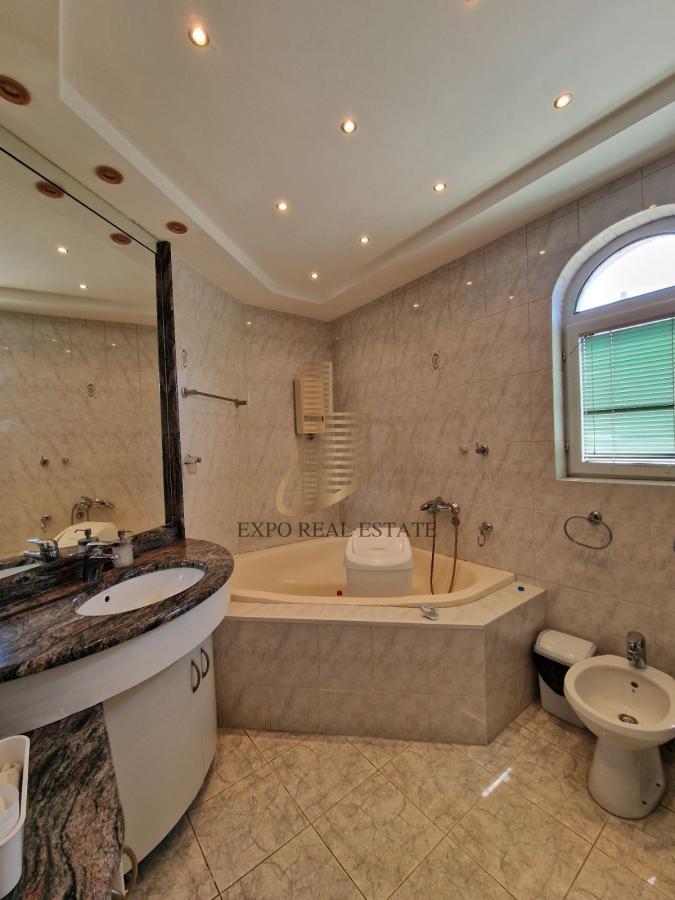 Izdavanje poslovnog prostora za tihu delatnost,Sajmište