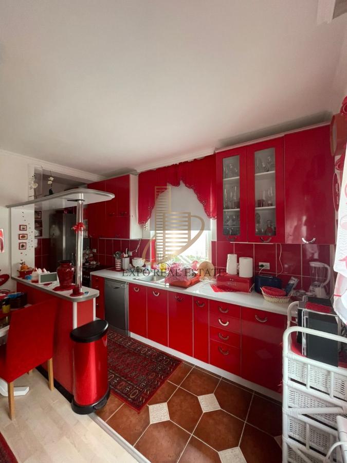 2-etažna kuća od 400m3 Veternička rampa