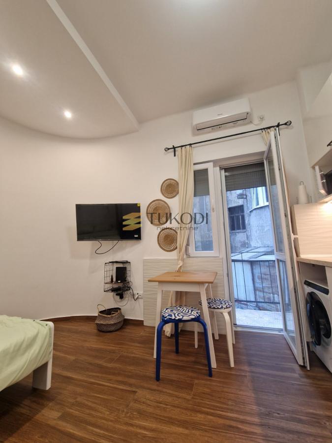 Šarmantan stan u Skadarliji