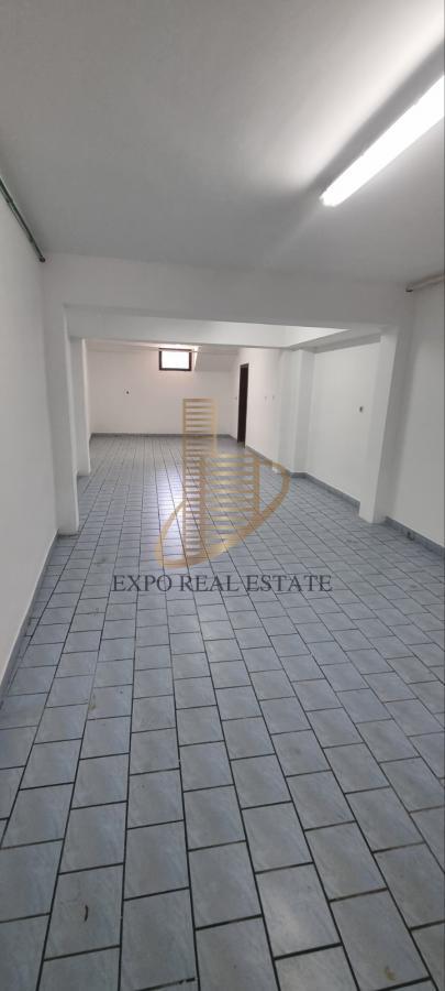 Za prodaju lokal od 70m2 - Socijalno