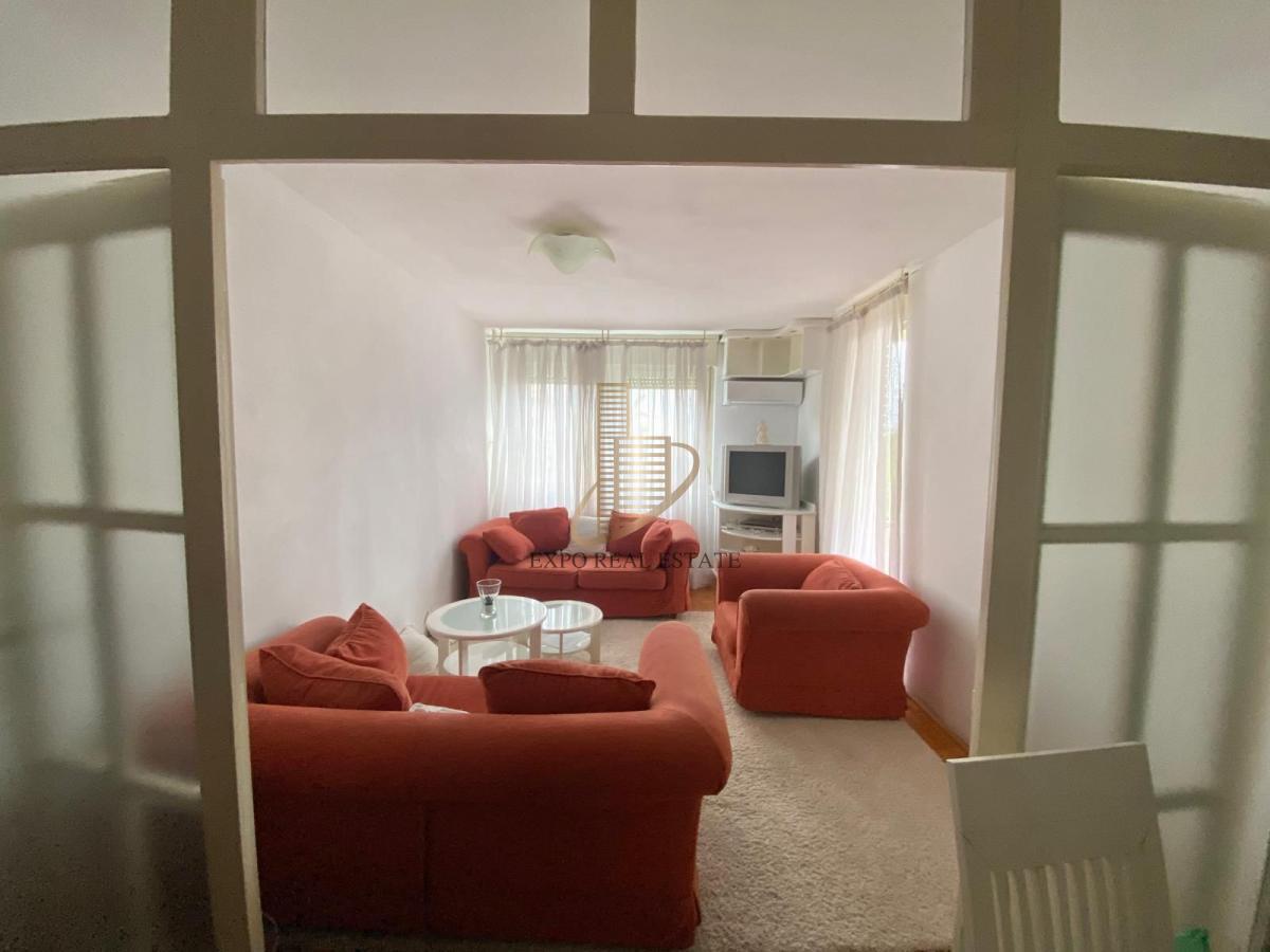 Izdavanje 3,0 stan od 64m2 Vojvode Stepe