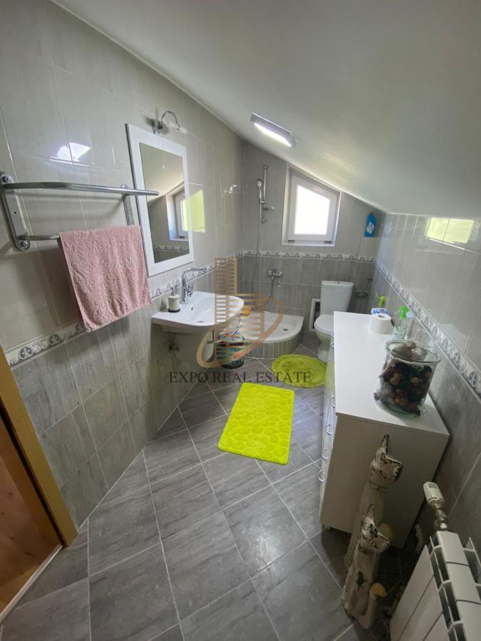 Prodaja,kuća na Kosmaju 355m2