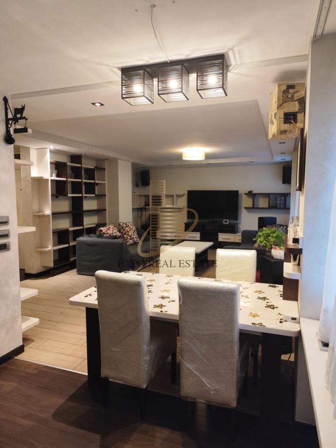 Izdavanje 4,0 stan od 120m2 Limanska pijaca