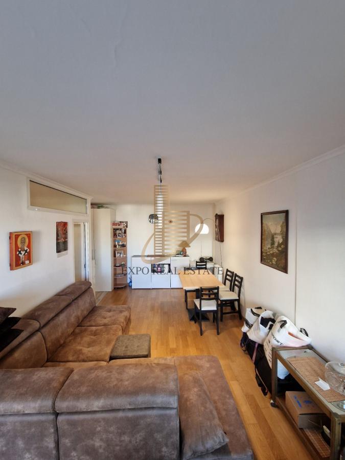 Izdavanje 3,0 stan od 66m2 Blok 62