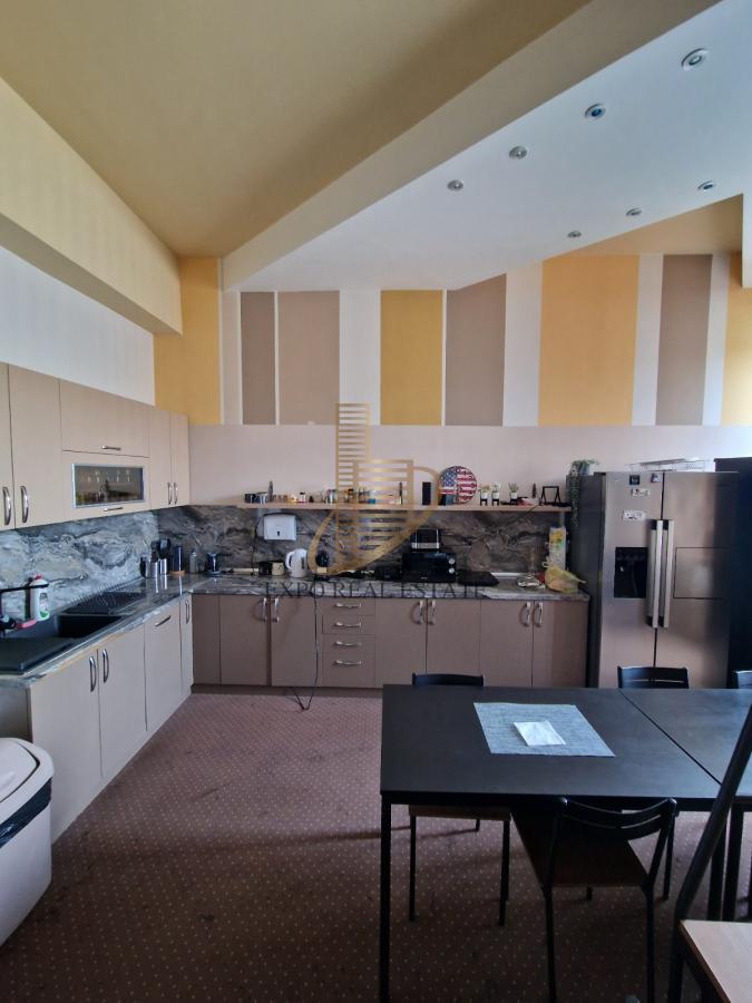 Poslovni prostor od 690m2