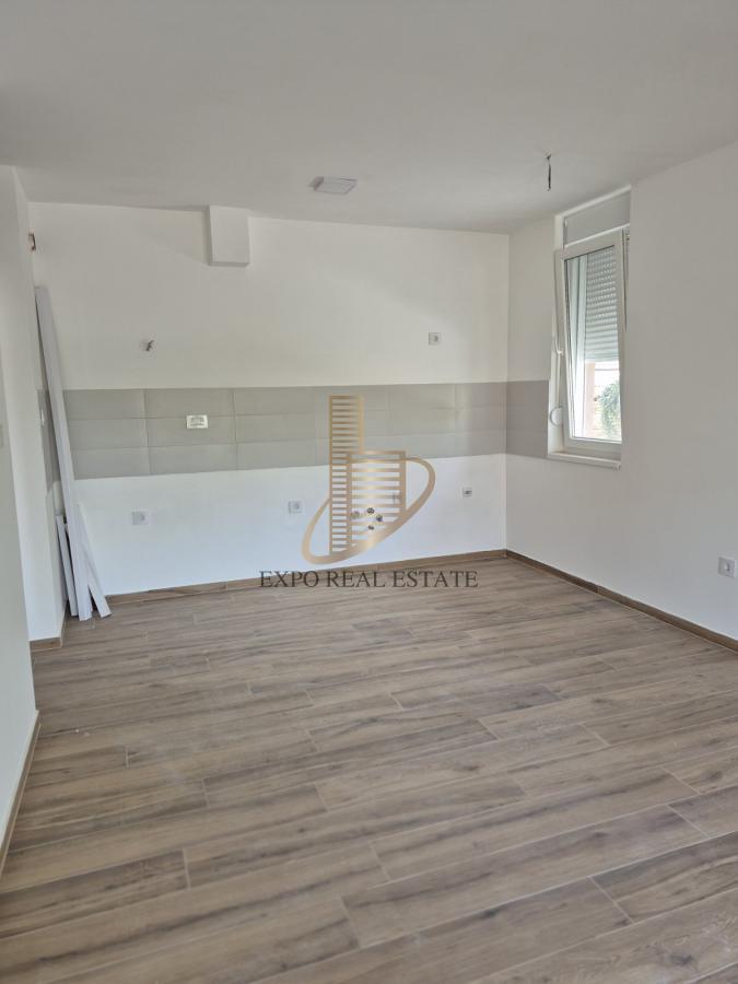 Novogradnja 1,5 stan od 44m2 Laze Lazarevića