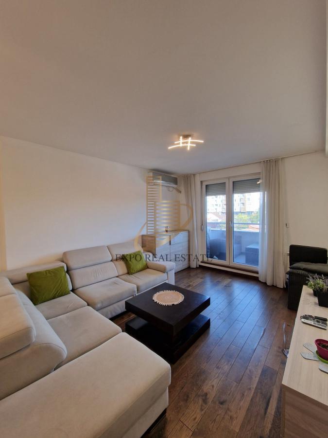 Prodaja 3,0 stan od 86m2 Laguna