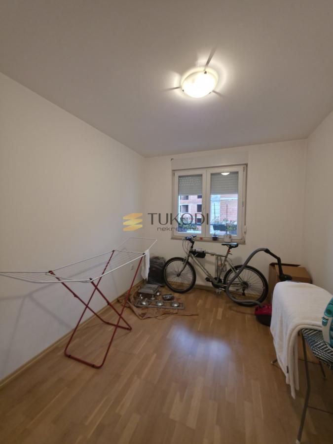 Prodaja 3,0 stan od 57m2 Podbara